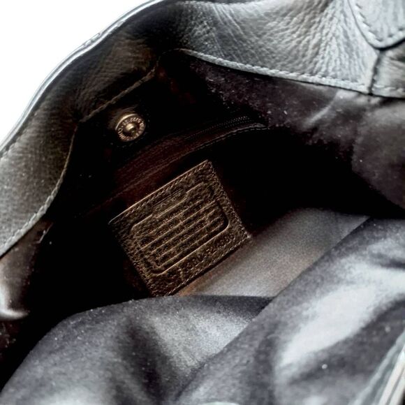 Coach Campbell Black Leather Shoulder Bag w/ Dust Bag – Triple Compartment – Gol - Picture 11 of 13